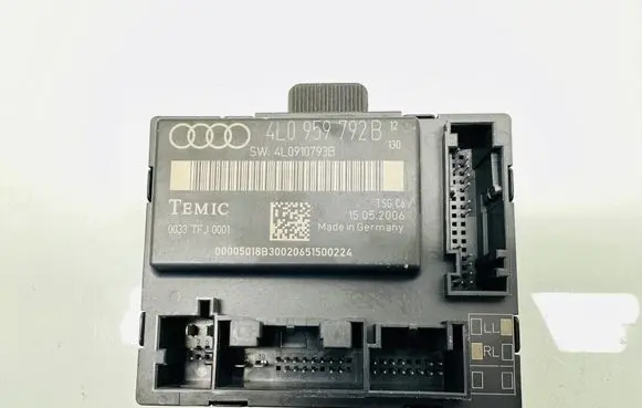 Audi Q7 4L Door control unit/module 4L0959792B 0033TFJ0001 4L0910793B