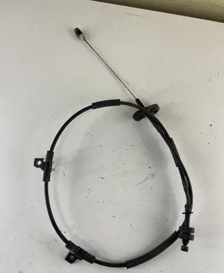 Hyundai Tucson JM Throttle cable D007BJJ