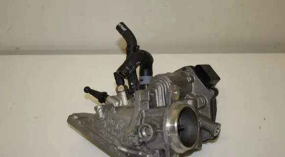 Audi A4 S4 B9 Throttle valve 04L128063T 04L128637B