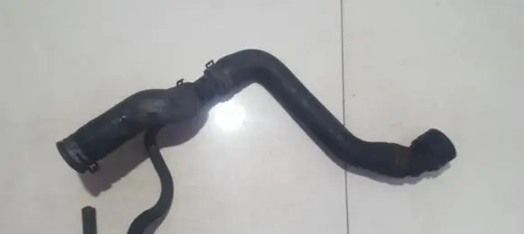 Volkswagen Golf IV Engine coolant pipe/hose 1j0122101a