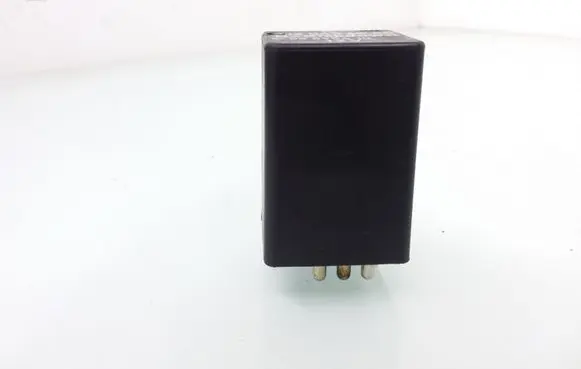Mercedes-Benz E W124 Other relay 0025456505 05895410