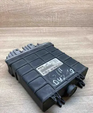 Volkswagen Golf III Engine control unit/module ECU 028906021Q 0281001241 4494
