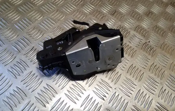 BMW 3 E46 Rear door lock 