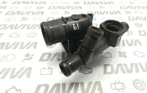 Opel Vivaro Thermostat/thermostat housing