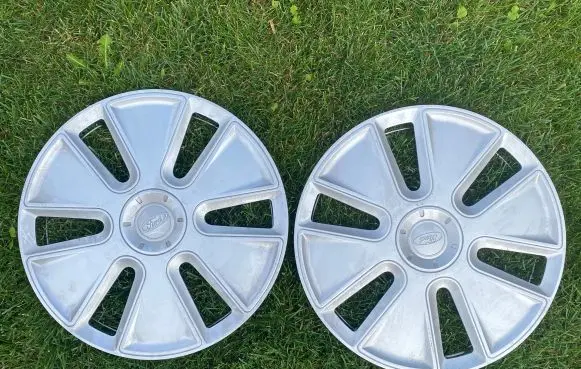 Ford Transit R14 wheel hub/cap/trim 6S611130AA FD13181011