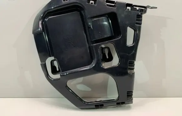 BMW 2 F22 F23 Rear bumper mounting bracket 7285534
