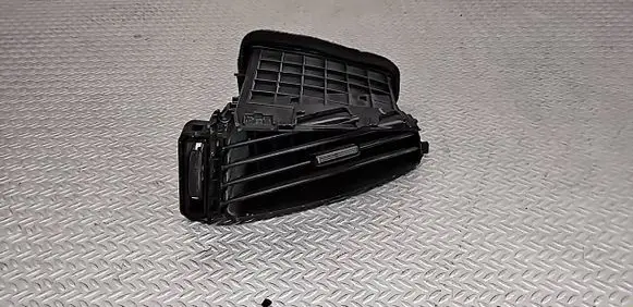 Hyundai i20 (PB PBT) Dash center air vent grill 974101j600