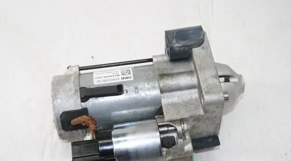 BMW X1 F48 F49 Starter motor 8580390