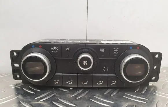 Renault Koleos I Climate control unit 27500JY58C