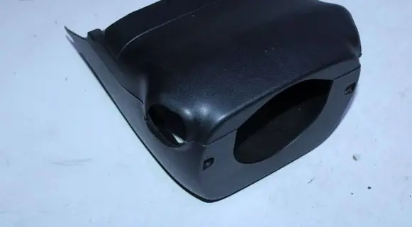 Toyota RAV 4 (XA40) Steering wheel column trim
