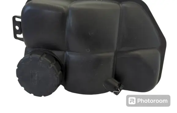 Mercedes-Benz E W211 Coolant expansion tank/reservoir 2115000049