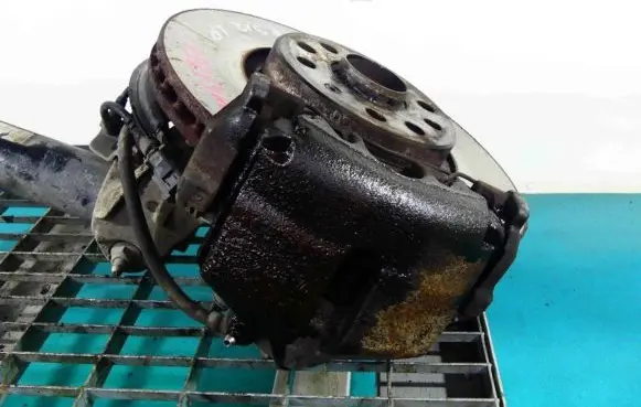 Volkswagen PASSAT B7 Front brake caliper IMPRK1047860