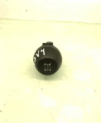 Toyota RAV 4 (XA30) Differential lock switch 15B116