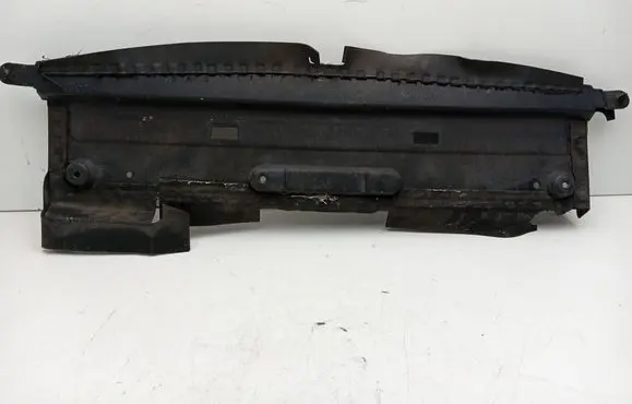 Opel Ampera Intercooler air guide/duct channel
