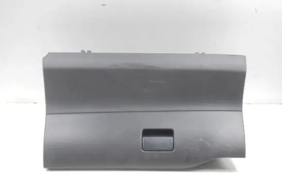 Toyota Auris 150 Glove box 55552-02100
