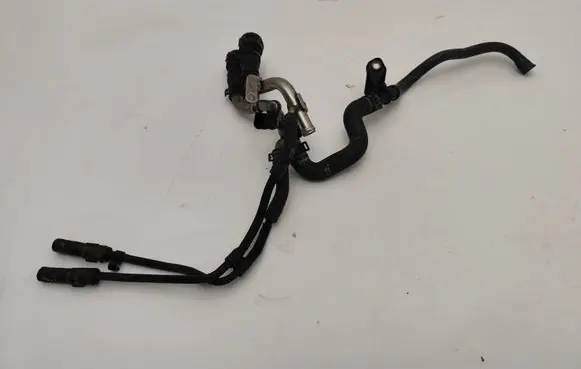 Audi A4 S4 B9 8W Engine coolant pipe/hose 05L122157AS 2808201029 352576