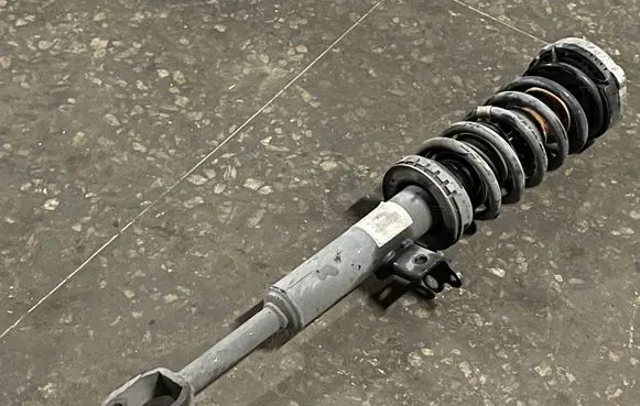 BMW 5 F10 F11 Front shock absorber with coil spring 6795083 A1003050387 735128142