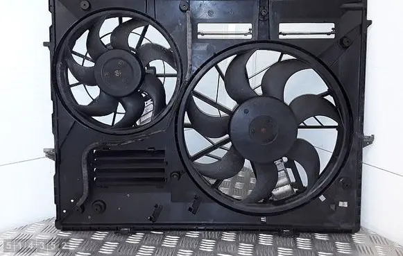 Electric radiator cooling fan