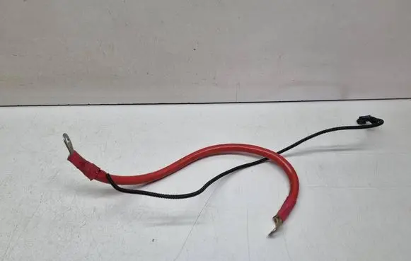 BMW 5 E60 E61 Positive cable (battery) 