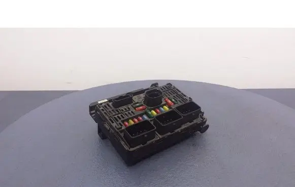 Peugeot 407 Fuse box set 9656086080