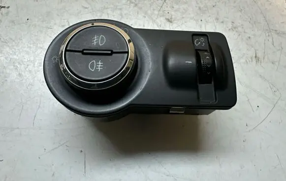 Opel Insignia A Light switch 13268707