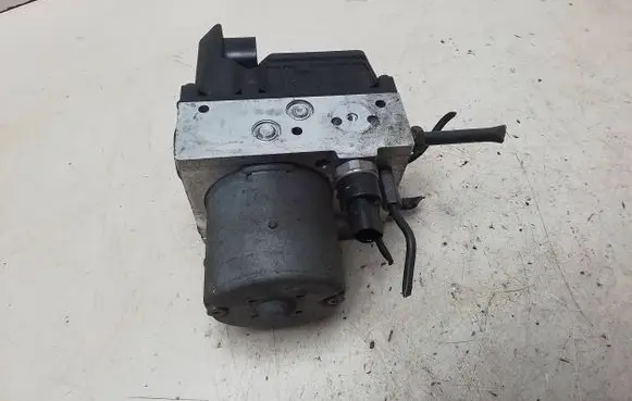 Toyota Avensis T250 ABS Pump 8954105073