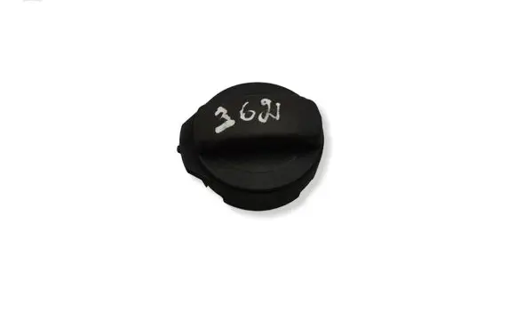 Audi A4 S4 B5 8D Fuel tank filler cap 1J0201553C