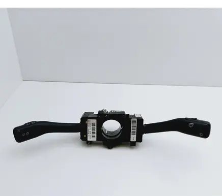 Wiper turn signal indicator stalk/switch