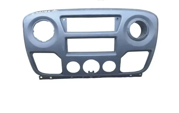 Renault Master III Dashboard center trim panel 682600025R
