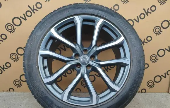 Volvo XC90 R20 alloy rim 31381202
