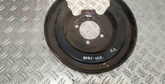 Toyota Auris 150 Rear brake disc plate dust cover 