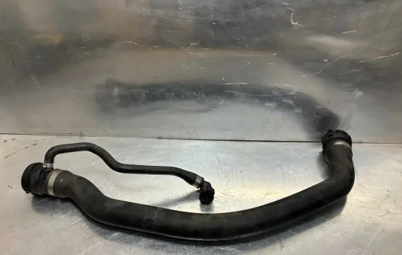 BMW 5 E60 E61 Engine coolant pipe/hose 7787449