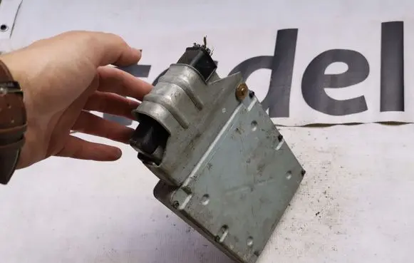 Ford Focus Engine control unit/module 98AB12A532AE