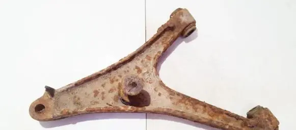 Renault Trafic I Front lower control arm/wishbone