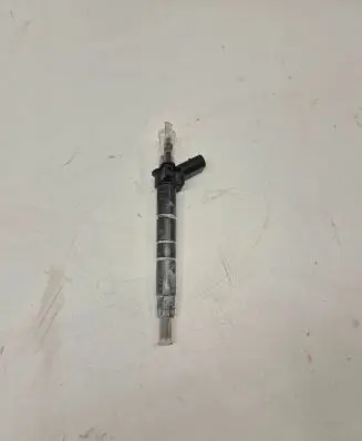BMW X6 F16 Fuel injector 0445118 455CG4P