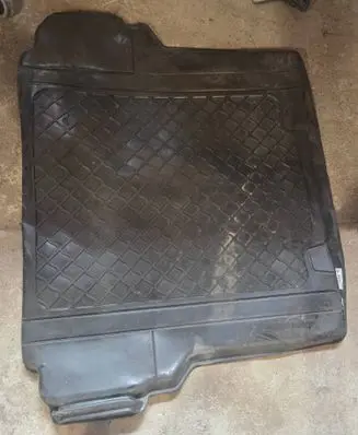 BMW 5 G30 G31 G38 Rubber trunk/boot mat liner GUA193624 59015221 70433563