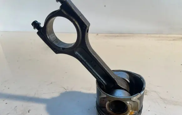 BMW 5 E60 E61 Piston with connecting rod 7798368
