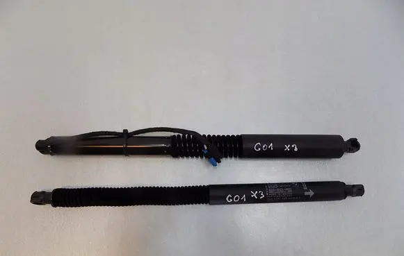 BMW X3 G01 Tailgate strut 7397322 7497482