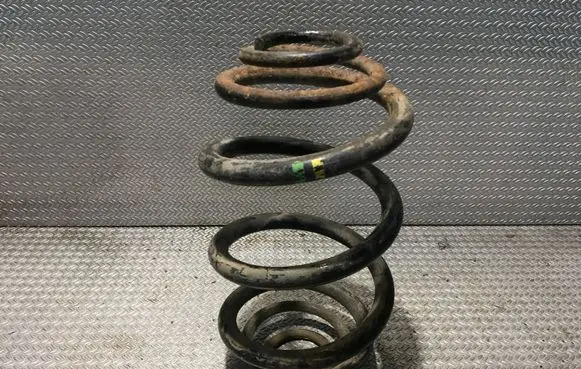 Opel Vivaro Rear coil spring