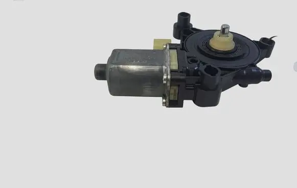 Audi A3 S3 8V Front door window regulator motor 5Q0959801B 0130822717