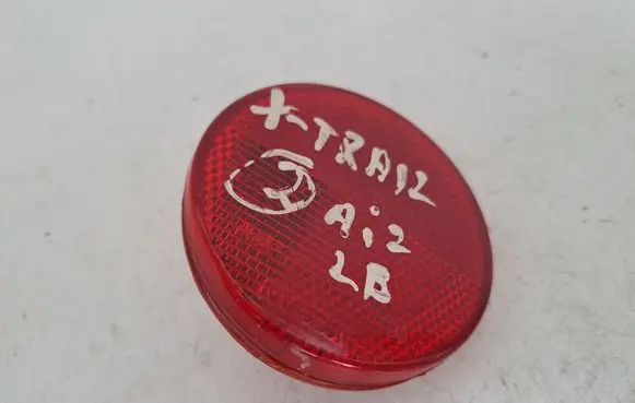 Rear tail light reflector