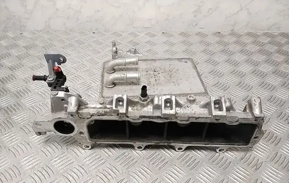 Volkswagen PASSAT B8 Intake manifold 04L129766AH