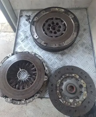 BMW 5 E60 E61 Clutch set kit 415065240