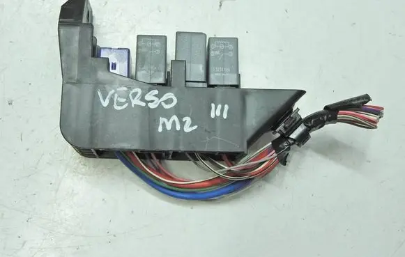 Toyota Verso Fuse box set 90080-87021 1703808006 VFM11F41Z16