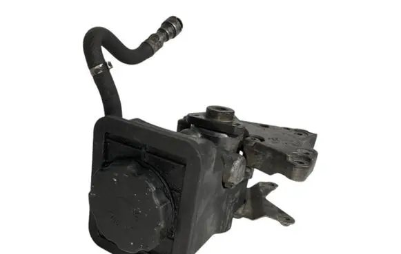 BMW 3 E46 Power steering pump 1095749 2247556 32422247556