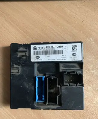 Audi A6 S6 C6 4F Comfort/convenience module 4F0907289G