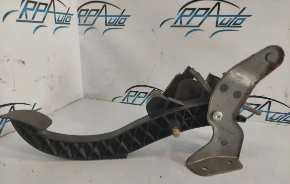 Renault Scenic II - Grand scenic II Brake pedal L1020055