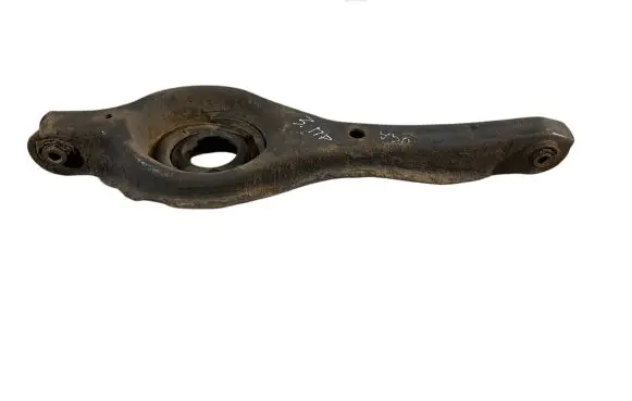 Rear control arm