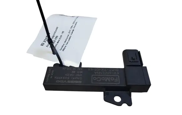 Ford C-MAX II Aerial antenna amplifier 8M5T15K603KA