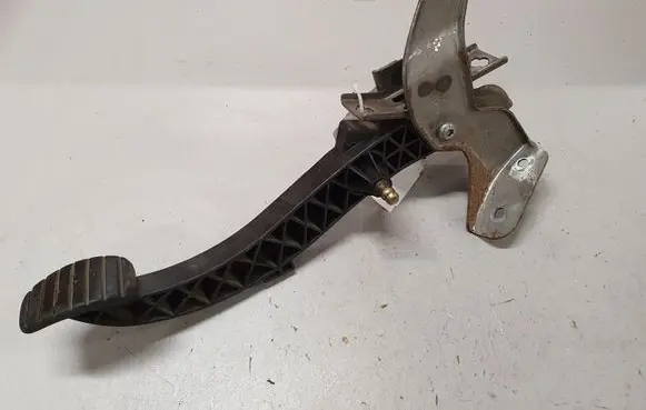 Clutch pedal